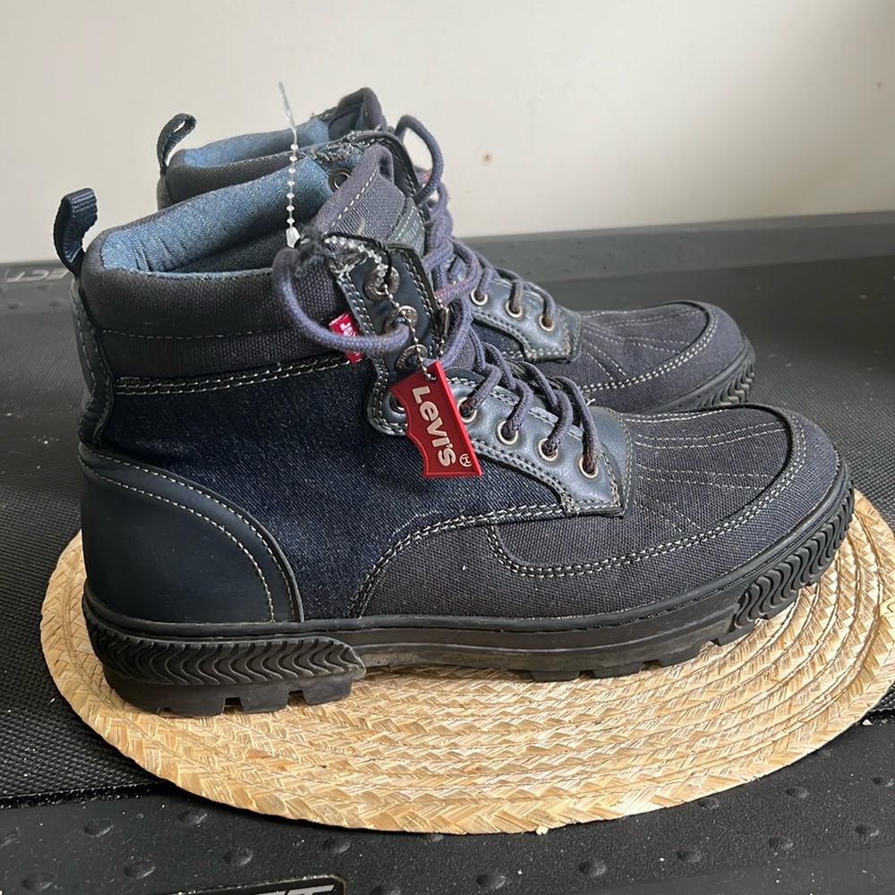 Levi’s Outdoor Denim High Top Boots Size 11